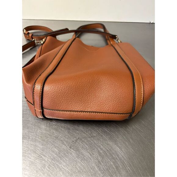 Urban Expressions LARGE TOTE Crossbody Bag. Brown. Excellent condition. - Picture 6 of 7